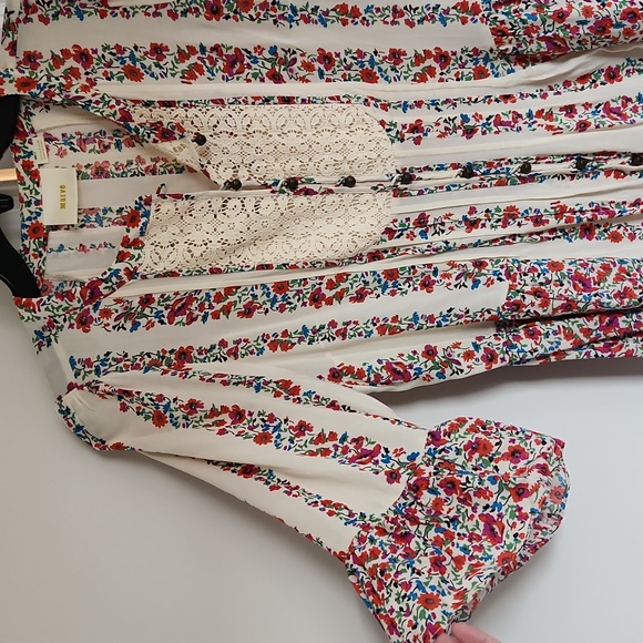 Maeve Anthropologie Size 4 - Picture 3 of 4